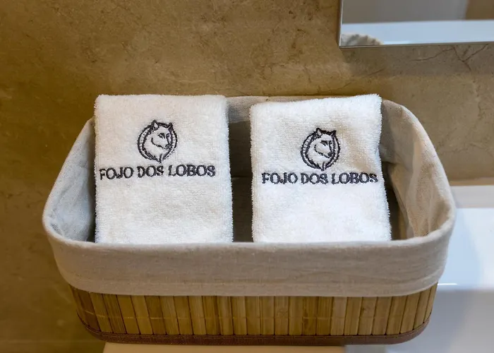 Fojo Dos Lobos בית הארחה